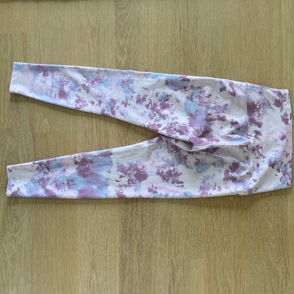 PARADISE TIE-DYE LEGGINGS - Picture 6 of 6
